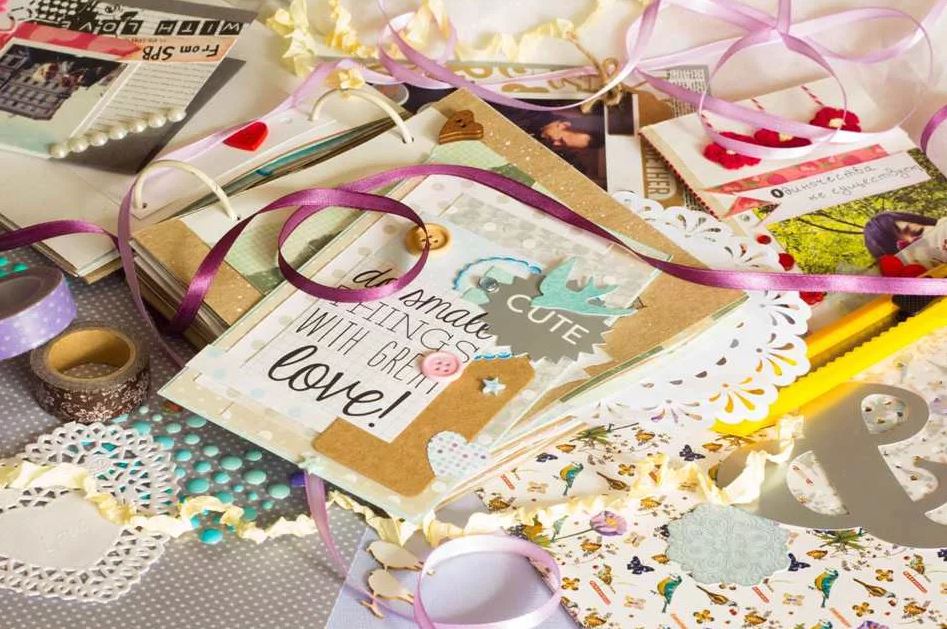Искусство создания открыток: полный гид по скрапбукингу и ручному декору - 4
